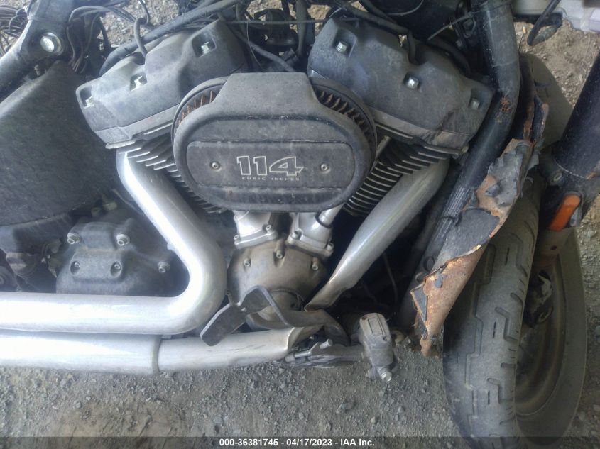 2019 HARLEY-DAVIDSON FLHCS 1HD1YBK21KB052038