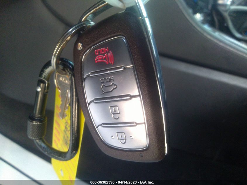 2017 HYUNDAI IONIQ HYBRID BLUE - KMHC65LC7HU056578