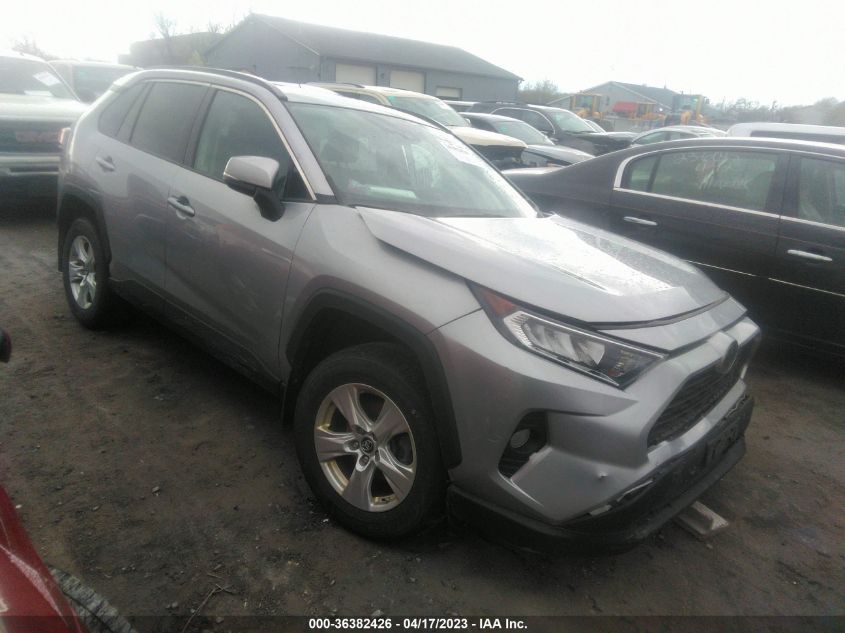 2019 TOYOTA RAV4 XLE - 2T3P1RFV9KW035881