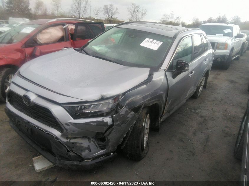 2019 TOYOTA RAV4 XLE - 2T3P1RFV9KW035881