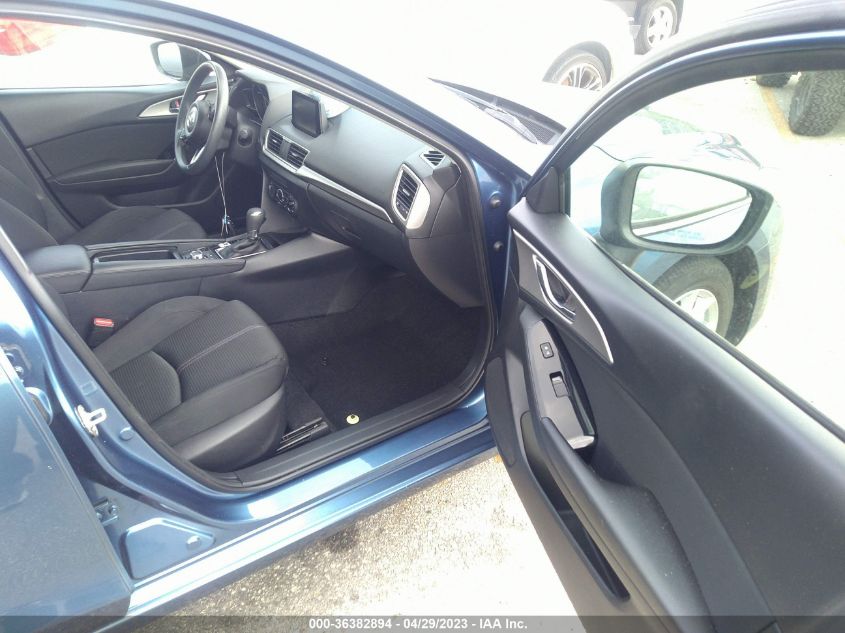 2018 MAZDA MAZDA3 4-DOOR SPORT 3MZBN1U71JM264573