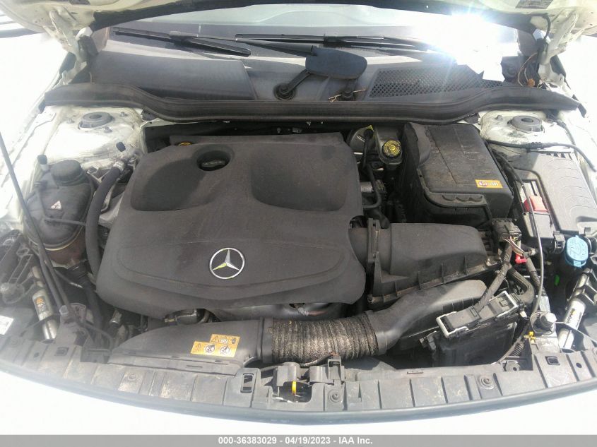 2015 MERCEDES-BENZ GLA-CLASS GLA 250 - WDCTG4EB9FJ187228