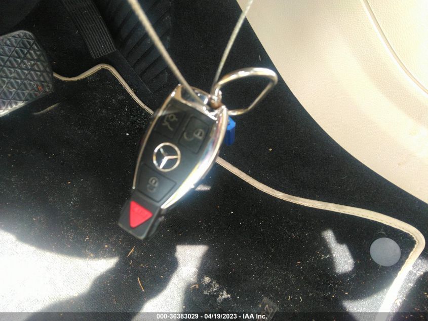 2015 MERCEDES-BENZ GLA-CLASS GLA 250 - WDCTG4EB9FJ187228