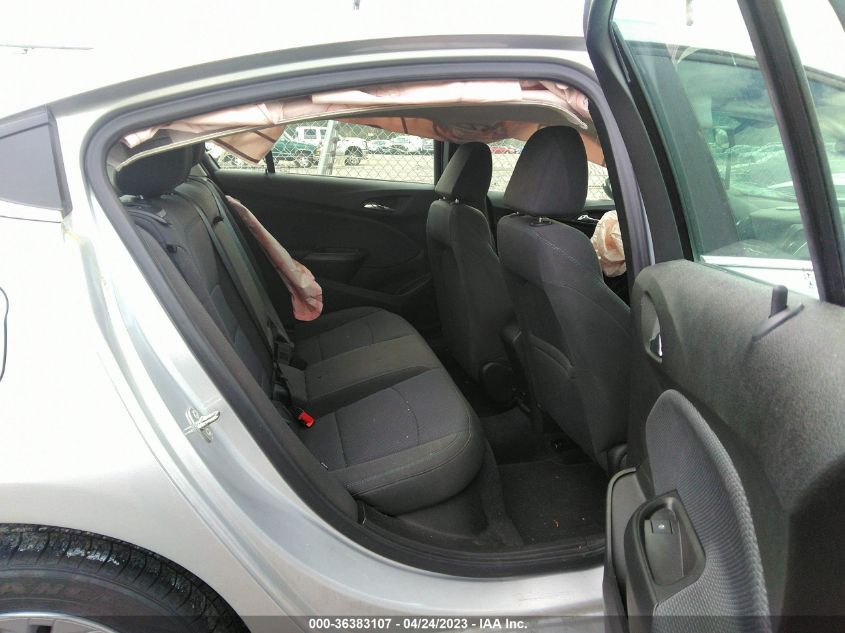 2018 CHEVROLET CRUZE LT - 1G1BE5SM9J7244898