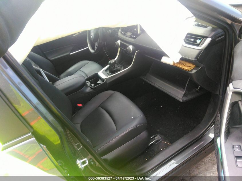 2021 TOYOTA RAV4 XLE PREMIUM - 2T3C1RFV3MW180562