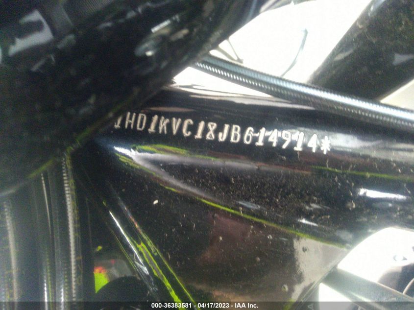 2018 HARLEY-DAVIDSON FLHRXS 1HD1KVC18JB614914
