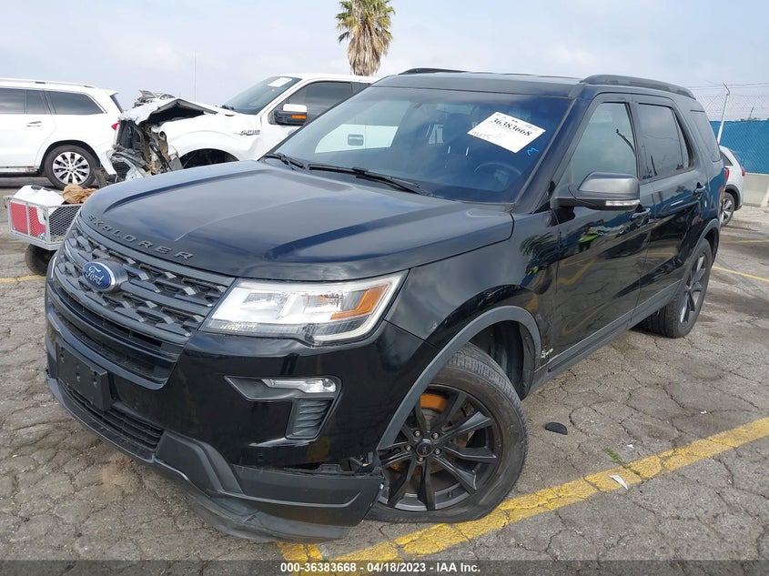VIN 1FM5K7D82JGB09234 2018 FORD EXPLORER XLT
