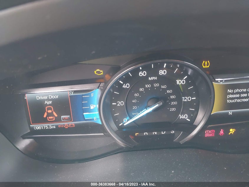 VIN 1FM5K7D82JGB09234 2018 FORD EXPLORER XLT