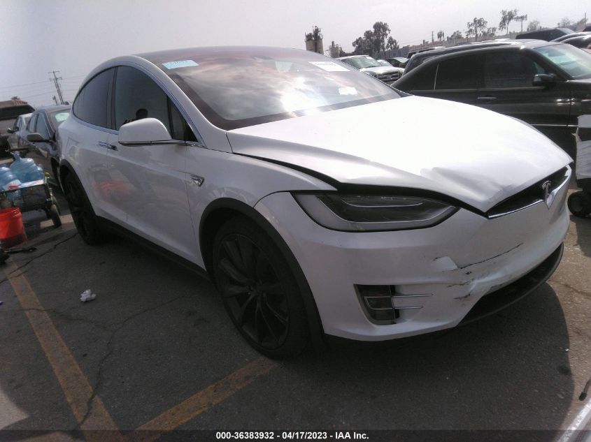 2016 TESLA MODEL X 70D/90D/75D/60D/P100D - 5YJXCBE25GF016864