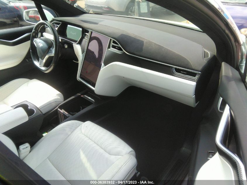 2016 TESLA MODEL X 70D/90D/75D/60D/P100D - 5YJXCBE25GF016864