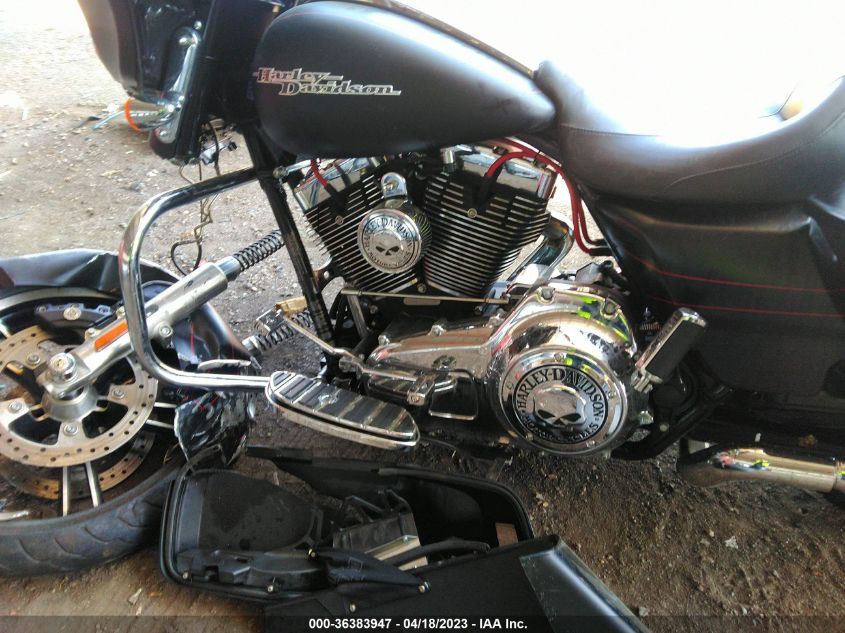 2014 HARLEY-DAVIDSON FLHXS STREET GLIDE SPECIAL - 1HD1KRM12EB705821