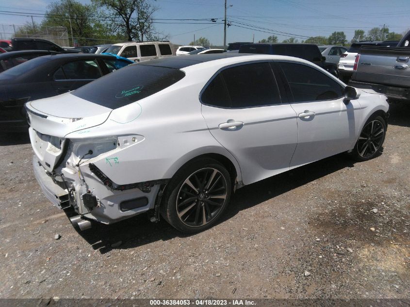 2018 TOYOTA CAMRY XSE - 4T1B61HK0JU061809