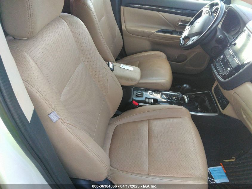 2017 MITSUBISHI OUTLANDER SE/SEL - JA4AZ3A38HZ015836