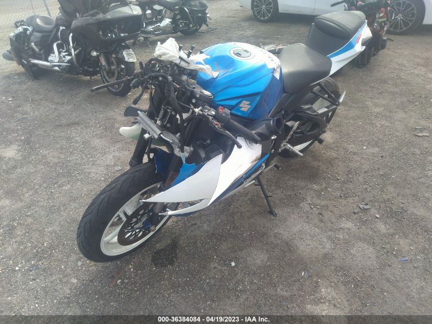 2013 SUZUKI GSX-R600 - JS1GN7FAXD2102659