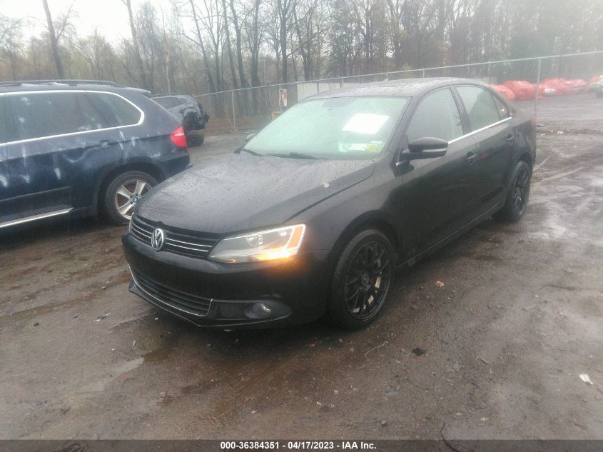 2013 VOLKSWAGEN JETTA SEDAN SEL - 3VWLP7AJ8DM386000