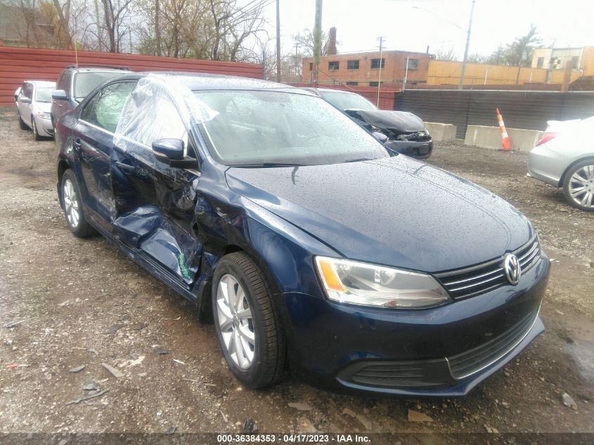 2014 VOLKSWAGEN JETTA SEDAN SE W/CONNECTIVITY - 3VWD07AJ2EM220338