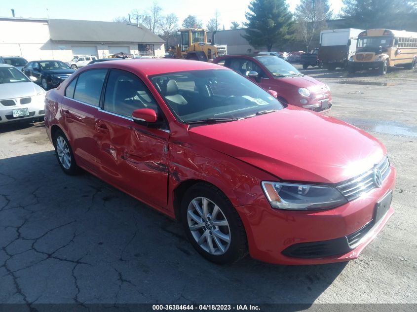 2013 VOLKSWAGEN JETTA SEDAN SE W/CONVENIENCE - 3VWDP7AJ5DM219016