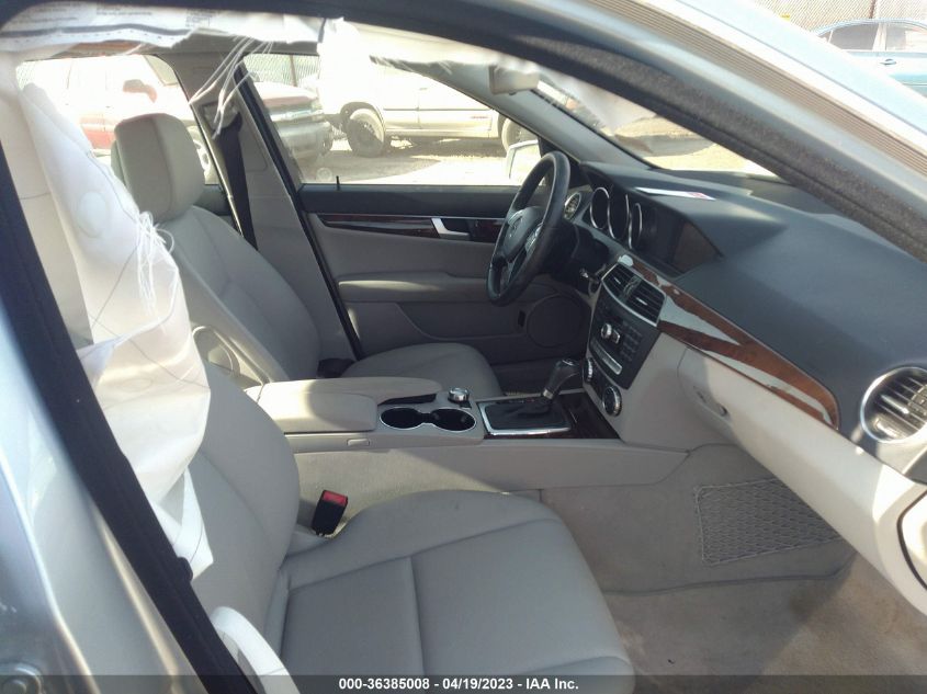 2013 MERCEDES-BENZ C-CLASS C 250 - WDDGF4HB5DA781291