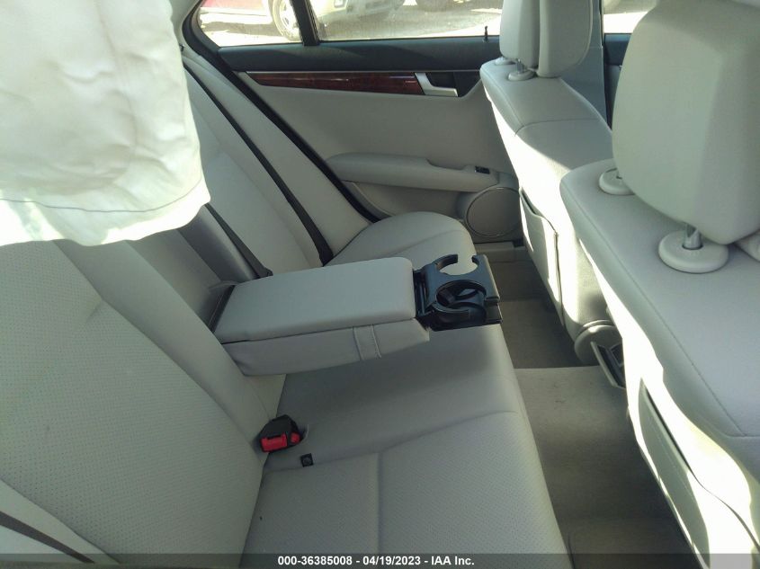 2013 MERCEDES-BENZ C-CLASS C 250 - WDDGF4HB5DA781291