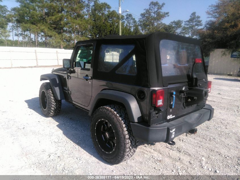 2018 JEEP WRANGLER JK SPORT 1C4AJWAG0JL877393