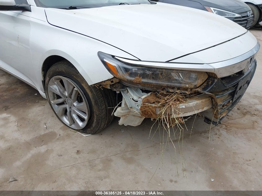 VIN 1HGCV1F14JA188183 2018 HONDA ACCORD SEDAN LX 1.5T