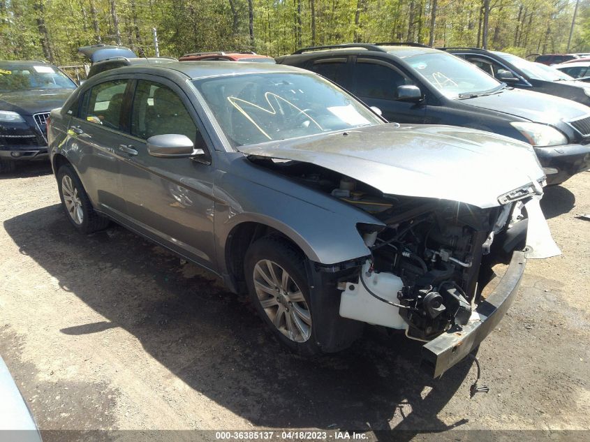 2013 CHRYSLER 200 TOURING - 1C3CCBBB2DN583909