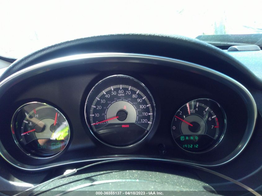 2013 CHRYSLER 200 TOURING - 1C3CCBBB2DN583909