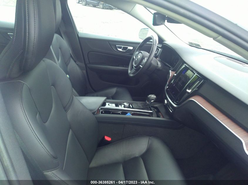 2021 VOLVO S60 MOMENTUM - 7JRA22TK2MG080553