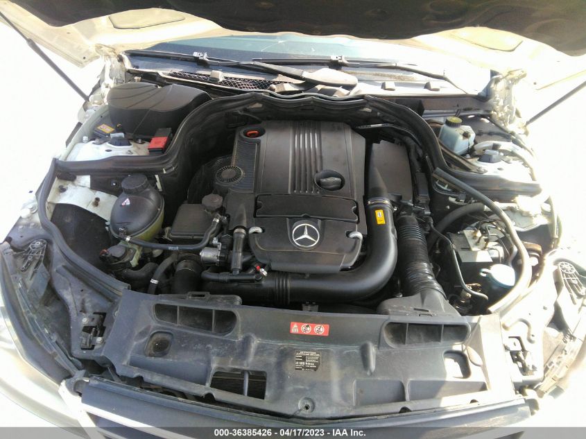 2013 MERCEDES-BENZ C-CLASS C 250 LUXURY - WDDGF4HB9DG099690