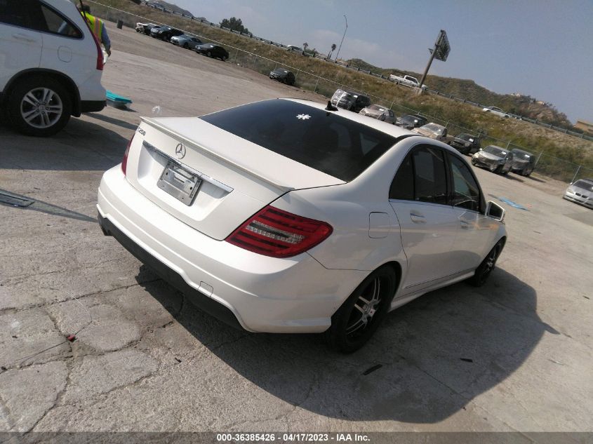 2013 MERCEDES-BENZ C-CLASS C 250 LUXURY - WDDGF4HB9DG099690
