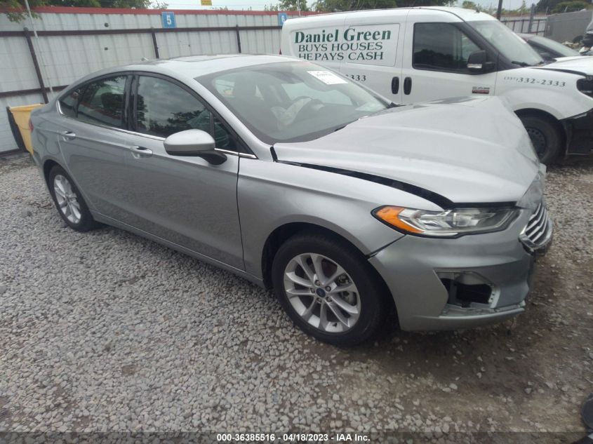 2020 FORD FUSION SE - 3FA6P0HD9LR150521