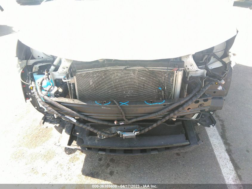 2017 NISSAN ROGUE SV - 5N1AT2MV1HC845829