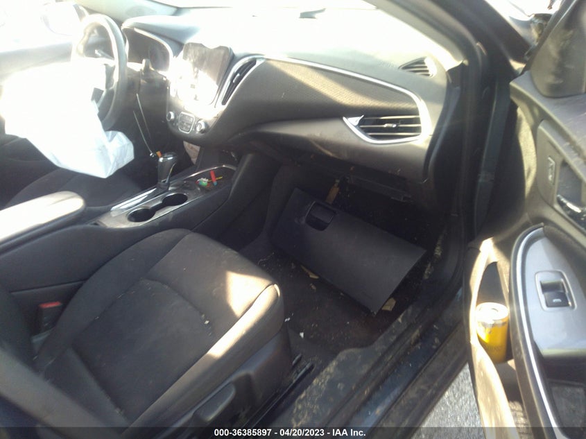 VIN 1G1ZD5ST9LF008561 2020 CHEVROLET MALIBU LT