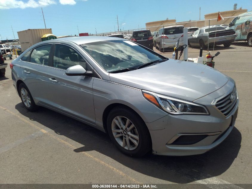 2016 HYUNDAI SONATA 2.4L SE - 5NPE24AF7GH338759