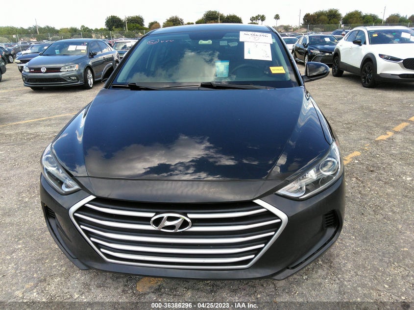 VIN 5NPD84LF0JH304841 2018 HYUNDAI ELANTRA SEL