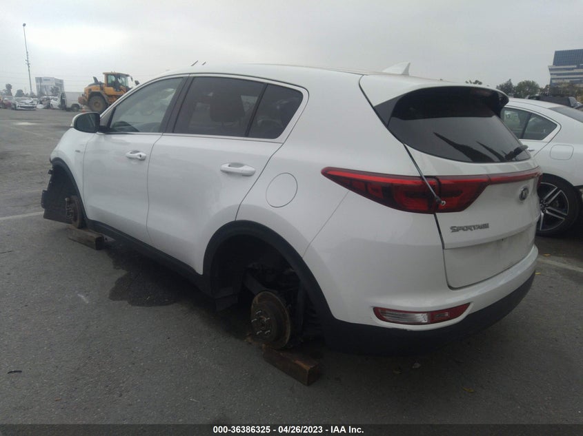 VIN KNDPMCAC1H7300209 2017 KIA SPORTAGE LX