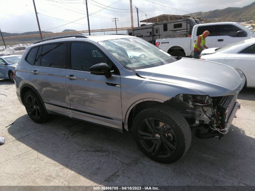 2023 VOLKSWAGEN TIGUAN SE R-LINE BLACK - 3VVCB7AX2PM001655