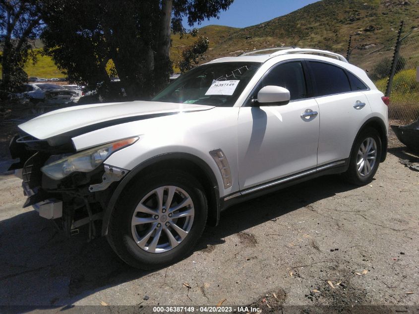 2013 INFINITI FX37 - JN8CS1MU0DM142264