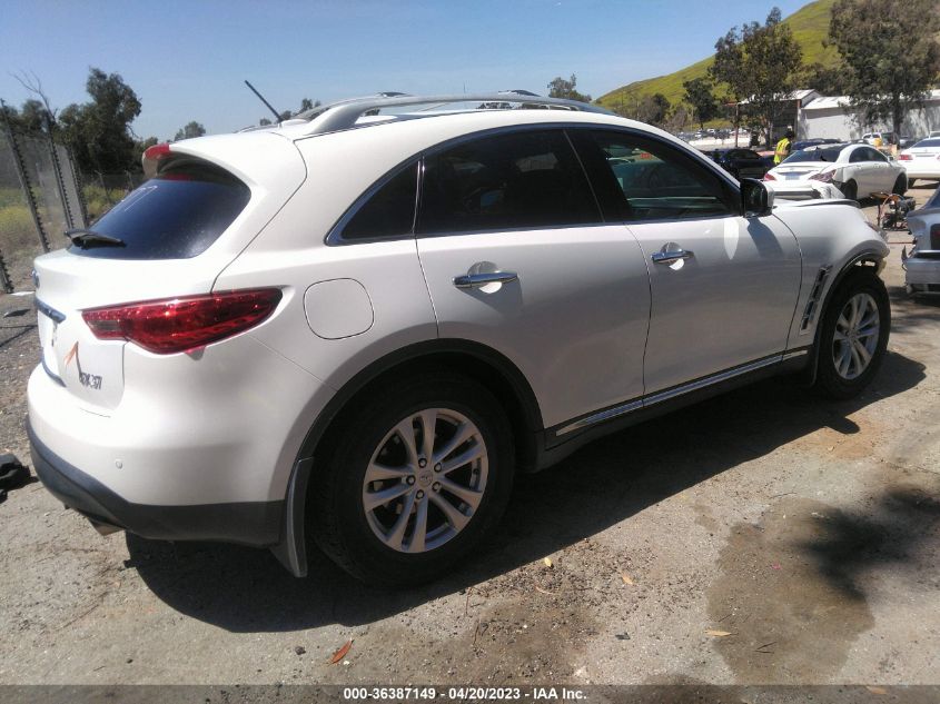 2013 INFINITI FX37 - JN8CS1MU0DM142264