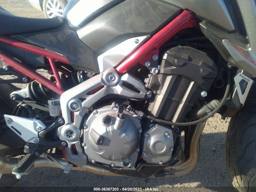 2019 KAWASAKI ZR900 - JKAZR2A19KA003681