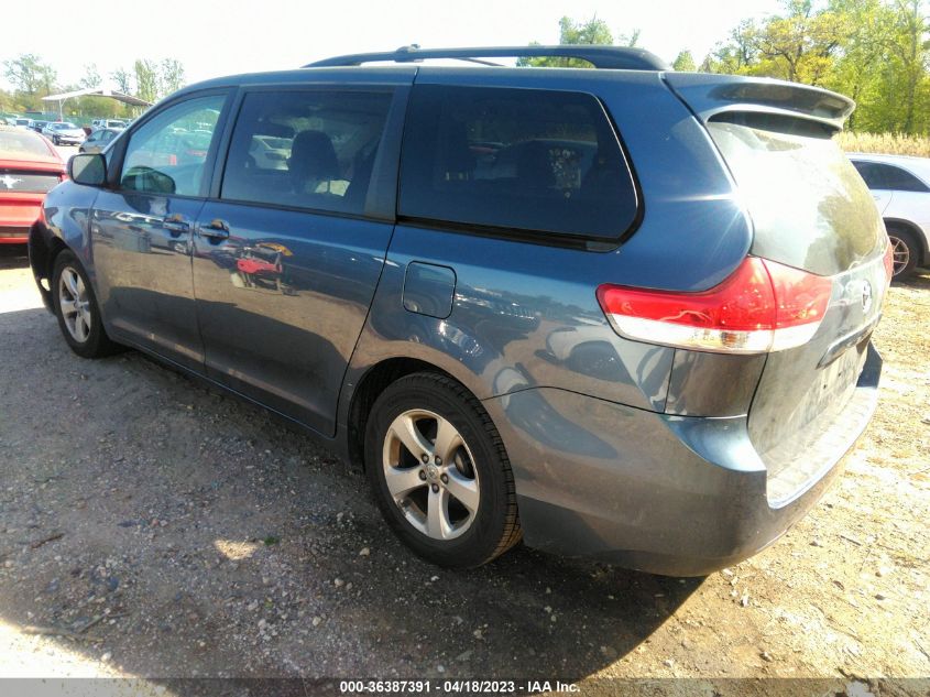 2014 TOYOTA SIENNA LE - 5TDKK3DC4ES441711