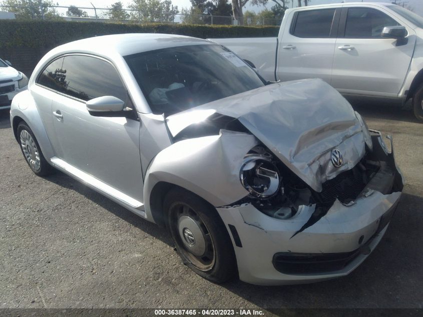 2014 VOLKSWAGEN BEETLE COUPE 2.5L - 3VWJP7AT8EM600705