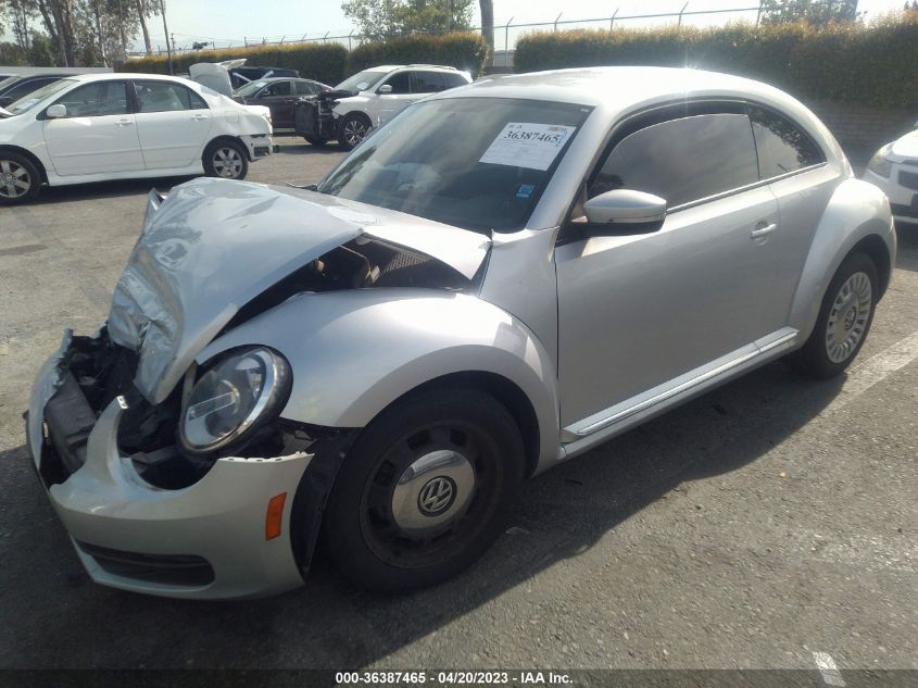 2014 VOLKSWAGEN BEETLE COUPE 2.5L - 3VWJP7AT8EM600705