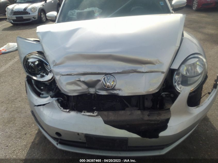 2014 VOLKSWAGEN BEETLE COUPE 2.5L - 3VWJP7AT8EM600705
