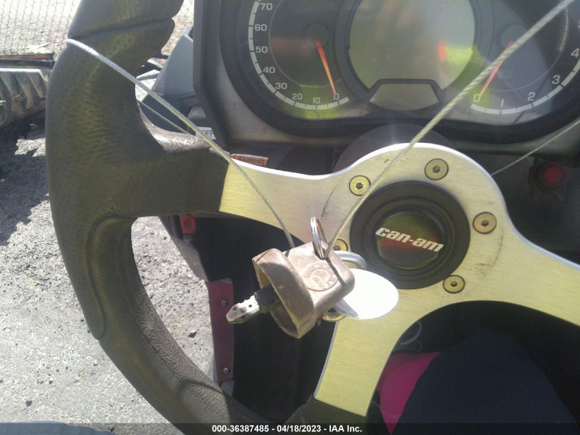 2011 CAN-AM COMMANDER 1000 X - 3JBKXLP10BJ000055