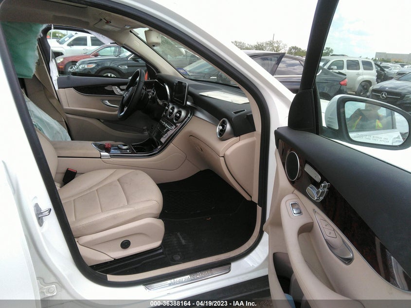 VIN WDC0G4JB1JV048771 2018 MERCEDES-BENZ GLC GLC 300