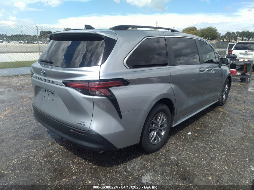 VIN 5TDBSKFC2MS003565 2021 TOYOTA SIENNA LE