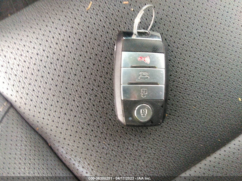 VIN KNDPN3AC6L7664762 2020 KIA SPORTAGE EX