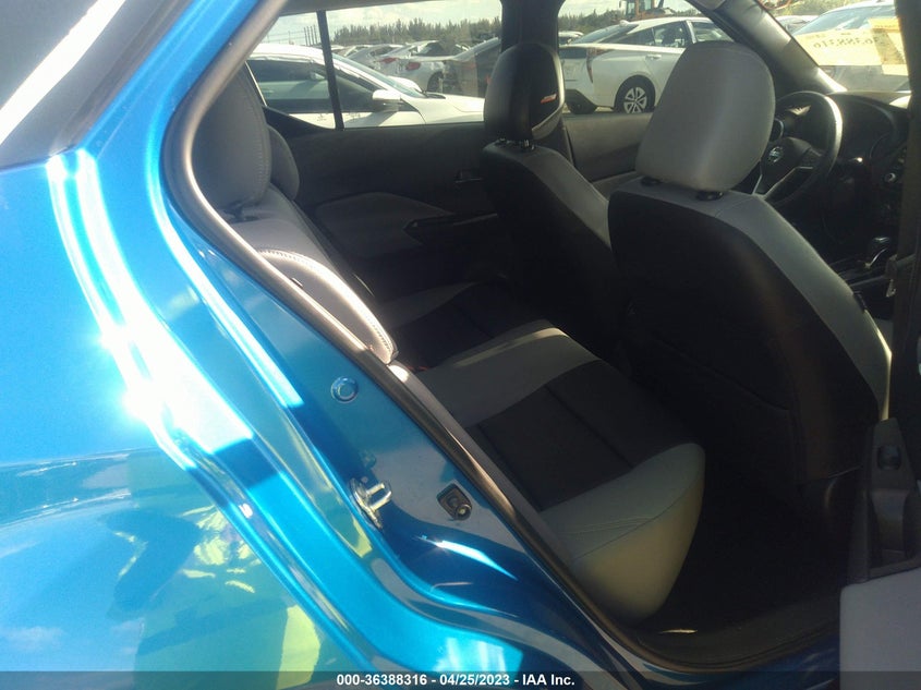 VIN 3N1CP5DV0ML555974 2021 NISSAN KICKS SR