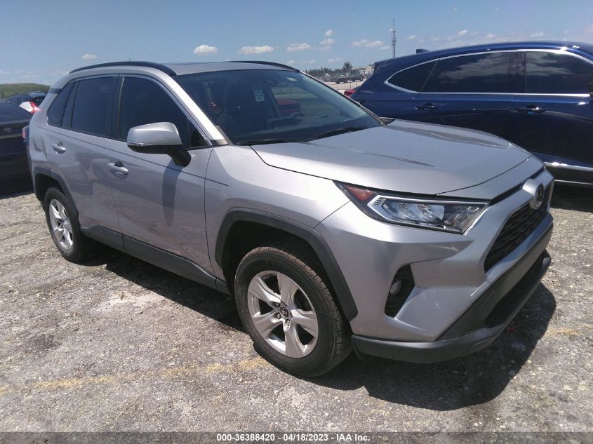 2019 TOYOTA RAV4 XLE - JTMW1RFV3KD014856